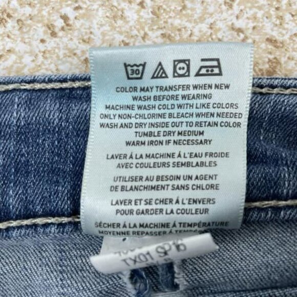 Ariat Ruby Bootcut Jeans 30R Medium Wash Western Denim Embroidered Flap Pockets - Picture 7 of 10